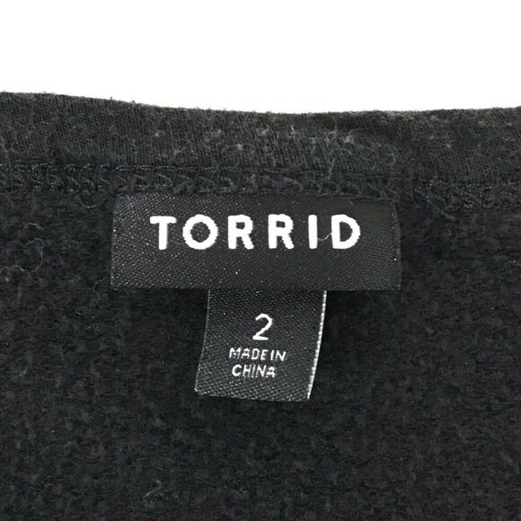 Torrid Off Shoulder Sweatshirt Women's Plus Size 2/2X Cozy Fleece Skull Black - Picture 7 of 10